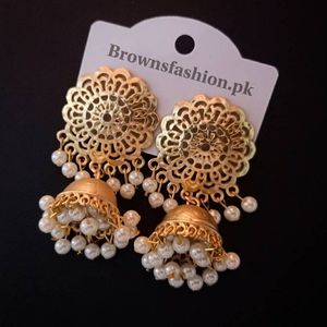 Pearls jhumka